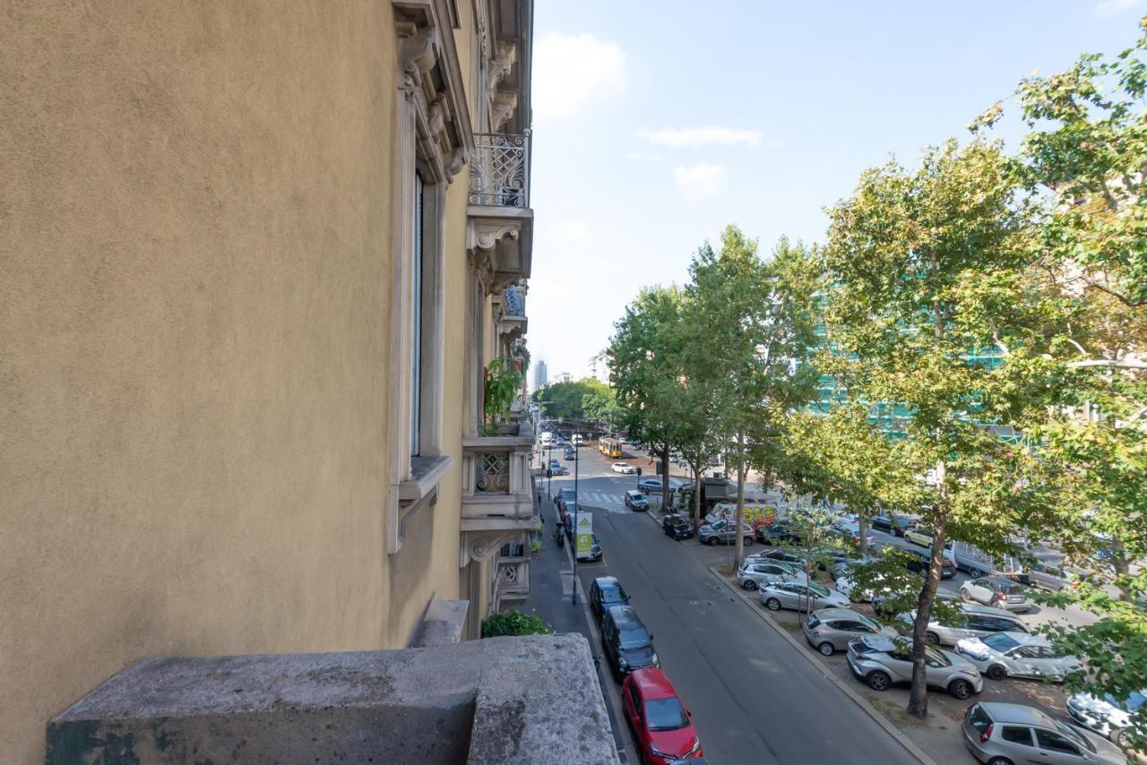 Ferienwohnung Elegante Casa Liberty Mailand Exterior foto
