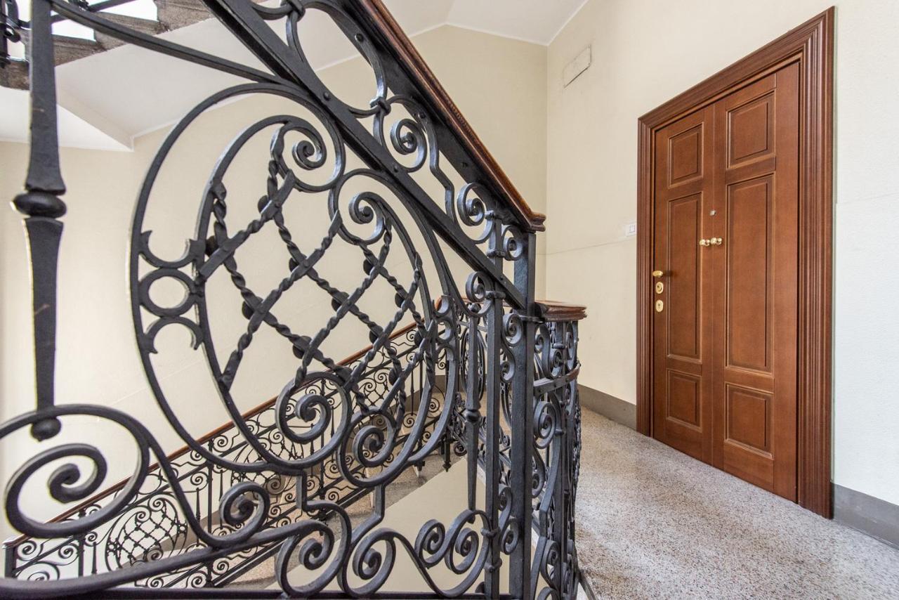 Ferienwohnung Elegante Casa Liberty Mailand Exterior foto