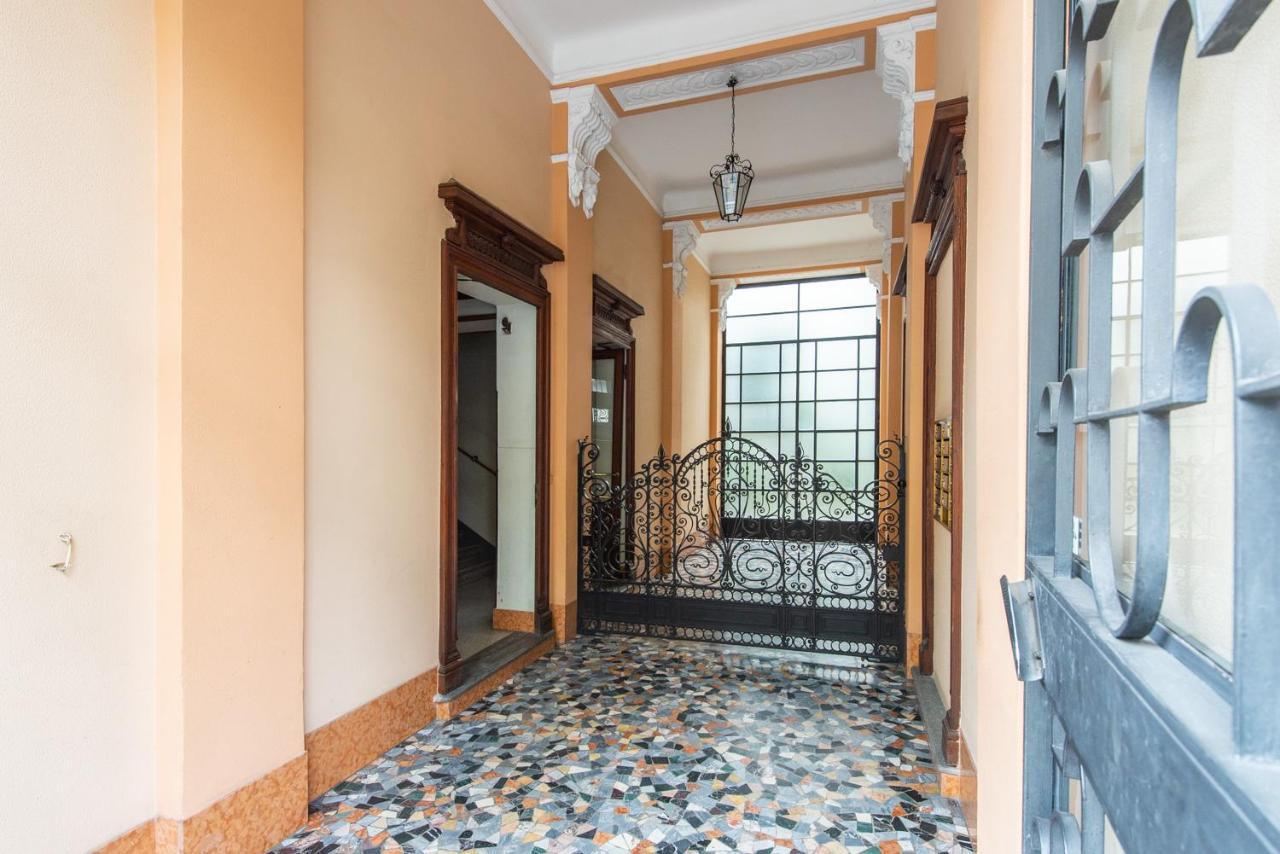 Ferienwohnung Elegante Casa Liberty Mailand Exterior foto